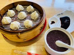 -玖鲜小笼(中山广场店)