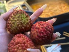 -浅深(世茂滨江精品店)