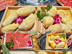 -何发发和牛烧肉·鳗鱼榴莲放题自助(乐峰广场店)