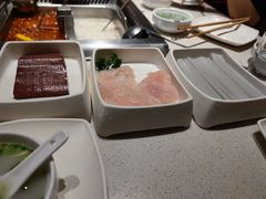 -海底捞火锅鲜切牛肉主题店(长寿路店)