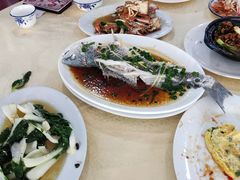 -源海渔村·现捞海鲜(大角湾店)