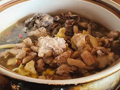 -东巴谷野生菌火锅餐厅