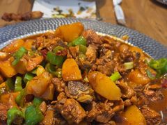 -俭寨大盘鸡·手抓肉·烧烤新疆菜(乌苏路店)