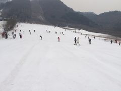 -辽阳弓长岭温泉滑雪场