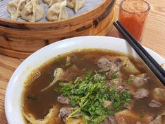 -清真·白家牛肉罩火烧老店(育才街店)