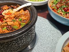 -万重锦·人文川菜馆(骡马市店)
