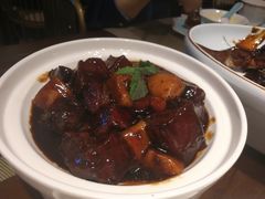 慈城年糕红烧肉-童福兴·南京菜(老门东店)