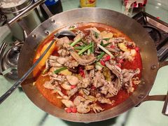 -昱龙大盆牛蛙馆(三兴街总店)