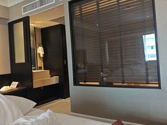 -曼谷湄南河畔华美达广场酒店