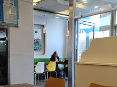 -德克士(亚中商城店)