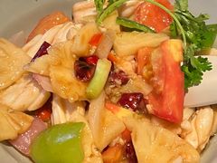 -大头虾越式风味餐厅(光明广场店)