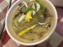 -龙桥私厨·姜花菊花过桥鱼·顺德菜(容桂店)