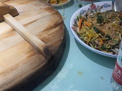 -鱼窝棚柴火铁锅炖(富山屯店)