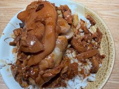 -红猪卤肉饭(大西洋美食城店)