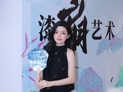 -杭州西湖银泰百货
