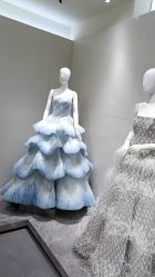 -南京宝娜嫁衣婚纱礼服馆(中央路店)