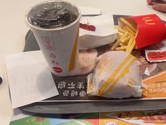 -麦当劳(虹口星荟中心店)