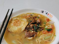 -二扁私房面馆(崂山路店)