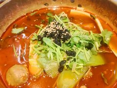 -成都你六姐·牛肉冒菜(上海环宇荟店)