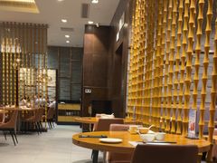 -乐忻皇朝(上海中心大厦店)