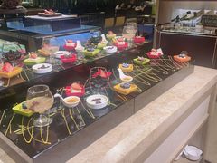 -大中华希尔顿酒店-念自助餐·嗨啤·小龙虾