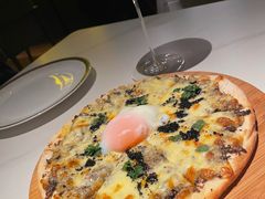 -Mogul Eatery·大亨餐酒馆
