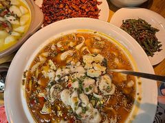 -小三峡食府(西五路店)
