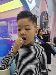 -星咔萌·StarCamo儿童剪发(东坝万达广场店)