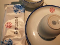 -姜君·千岛湖鱼头馆(浦东大道店)
