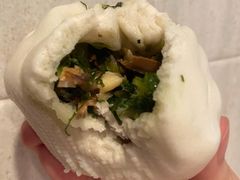 -白玉兰食品(中山公园龙之梦店)