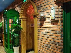 -米德维奇俄式西餐厅(西六道街店)