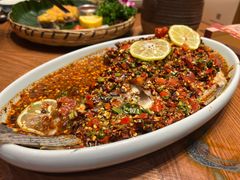 -老滇山寨•云南特色菜•地方菜•民族风情歌舞表演(金碧店)