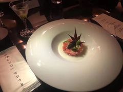 蓝旗金枪鱼大腩-wann lounge 低温慢煮牛排·清吧