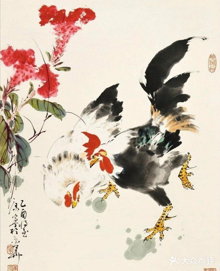 紫藤树下,雄鸡晨起