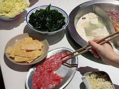 -卤校长重庆火锅(国兴店)