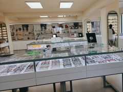 -潘多拉眼镜·蔡司依视路明月(潘家园店)