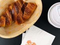 -方炉·天然食材面包店(青秀店)