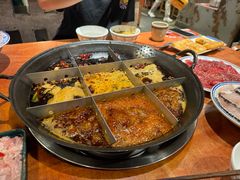 -周小明火锅(黑金冠社区店)