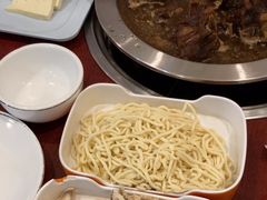 -聚首堂·特色小吃·肘子(什刹海德胜门店)