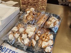 -OUR Bakery(中海环宇荟店)