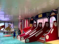 -涨巢·潮玩水疗局