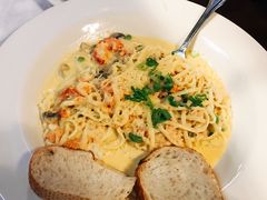 kingcrabpasta-The Crab Pot Seattle