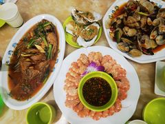 -小海豚•老字号海鲜餐厅(天涯店)