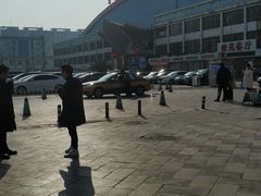 -龙脉温泉室内游泳馆
