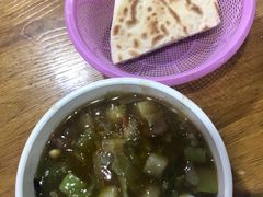 -邢老三肉丸糊辣汤(西安总店)