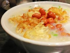 艇仔粥-穗银肠粉店(东川路店)