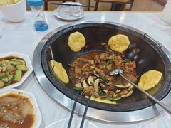-鲁员外地锅鸡地锅鱼(古墩路店)