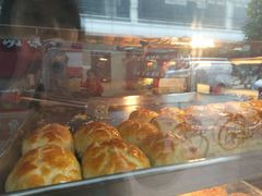 -香港元朗荣华月饼(十八甫路店)