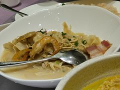 东海第一鲜-宝燕壹号(徐汇店)