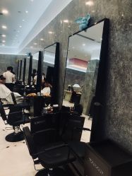 大厅-TONI&GUY